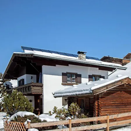 Chalet Ravishing Chalet Near Tyrol Near Ski Area